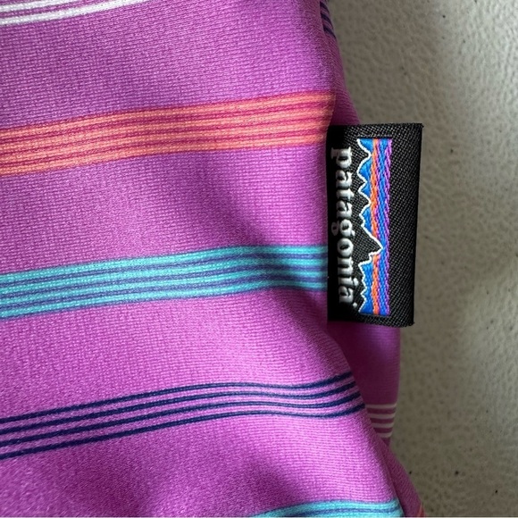 Patagonia baby girl zip up swimming long sleeve top - Picture 3 of 6